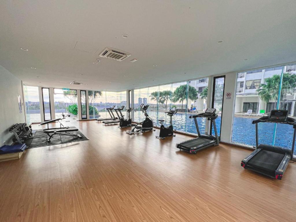 1 Dream Home @ Tiara Imperio Studio 外国4星级酒店风格与浪漫环境 Банги Экстерьер фото
