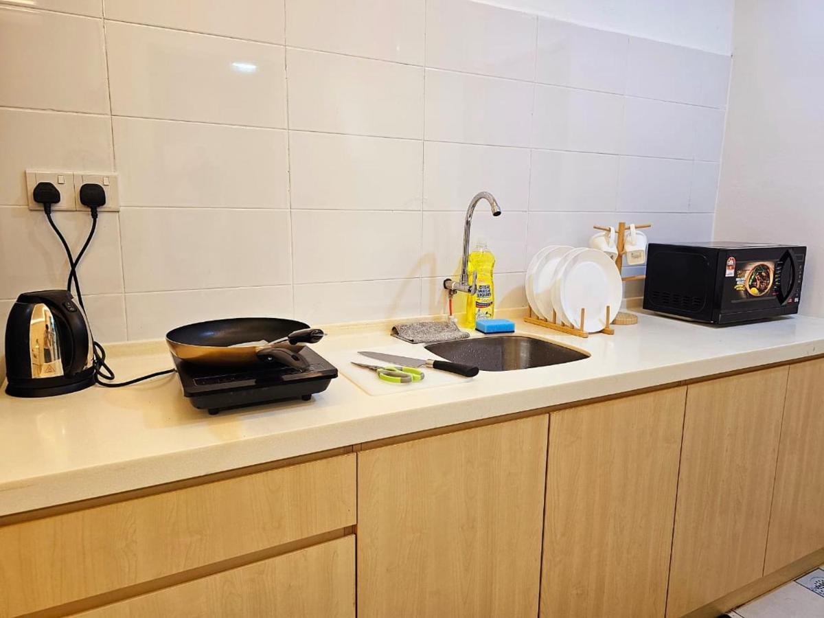 1 Dream Home @ Tiara Imperio Studio 外国4星级酒店风格与浪漫环境 Банги Экстерьер фото